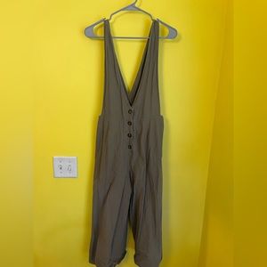 Hunter green jumpsuit!